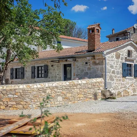 Rustic Dvori With Outdoor Pool In Porec 别墅 Vrznaveri